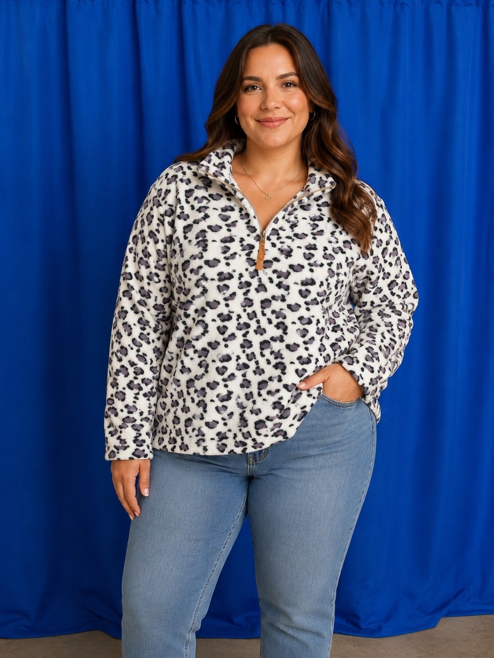 Discount Divas Leopard Print Quarter-Zip Fleece Pullover - White/Black Size 2XL